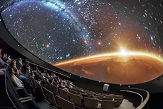 Foto des digitalen Planetarium in der ESO SuperNova